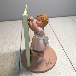 Betsy Pease Gutmann 1992 Dan Bury Mint May We Come In Figure